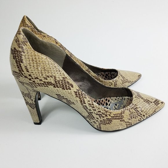 sam edelman snake pumps